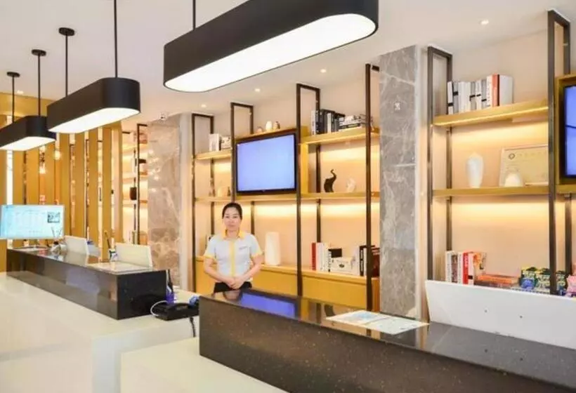 Hotelli City Comfort Inn Suizhou Yanhe Avenue