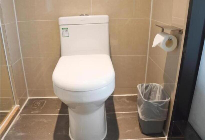 בית מלון כפרי City Comfort Inn Yangjiang Hailingdao Dajiaowan