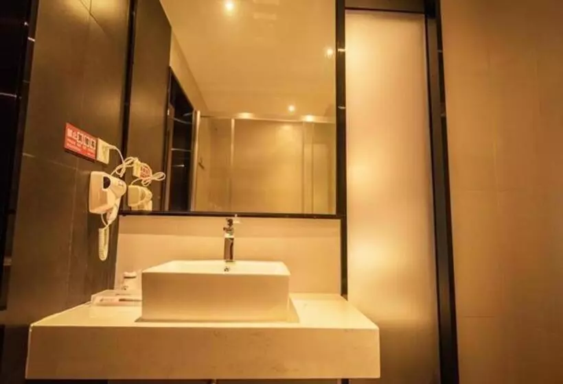 Hotelli Jtour Inn Foshan Xingui Commercial Plaza