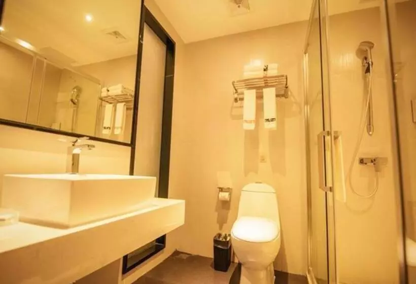 Hotelli Jtour Inn Foshan Xingui Commercial Plaza
