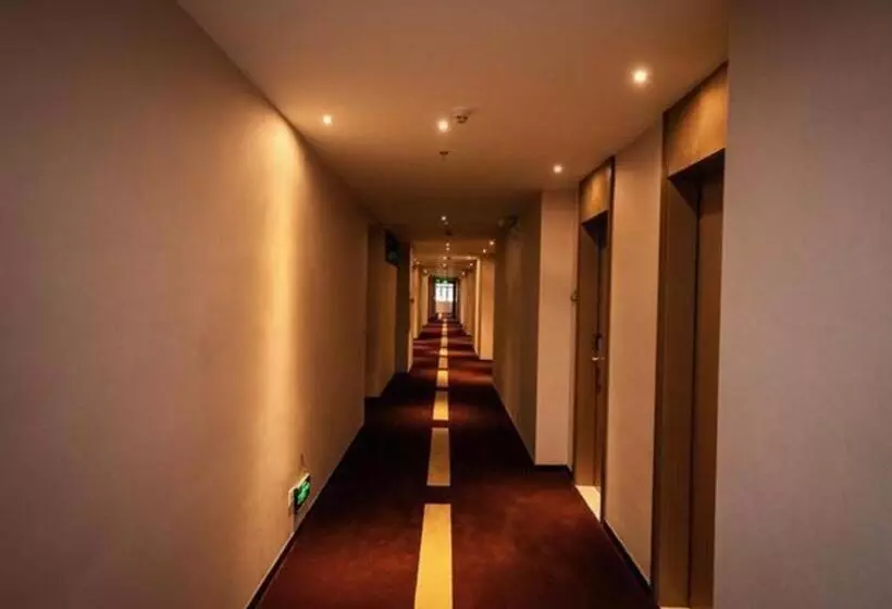 Hotelli Jtour Inn Foshan Xingui Commercial Plaza