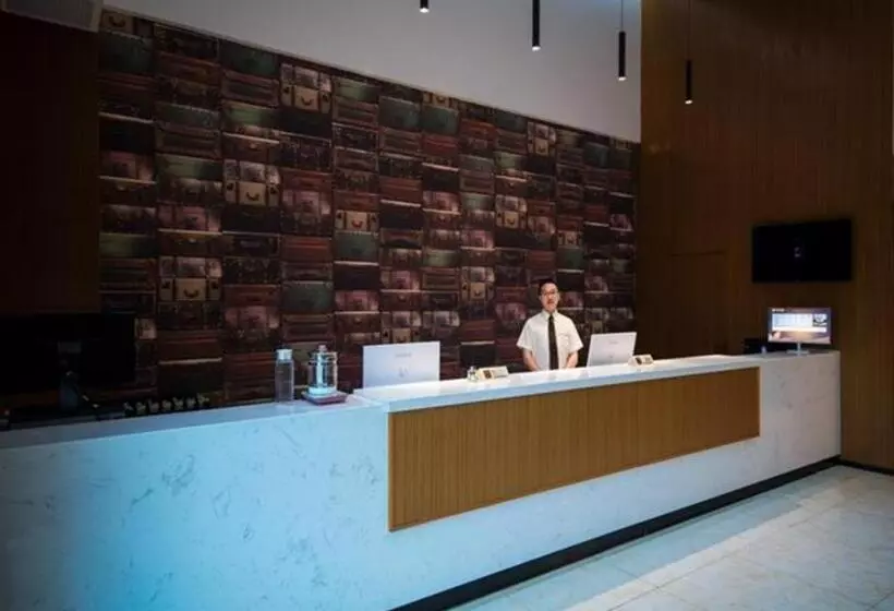 Hotelli Jtour Inn Foshan Xingui Commercial Plaza