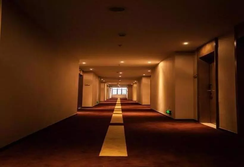 Hotelli Jtour Inn Foshan Xingui Commercial Plaza