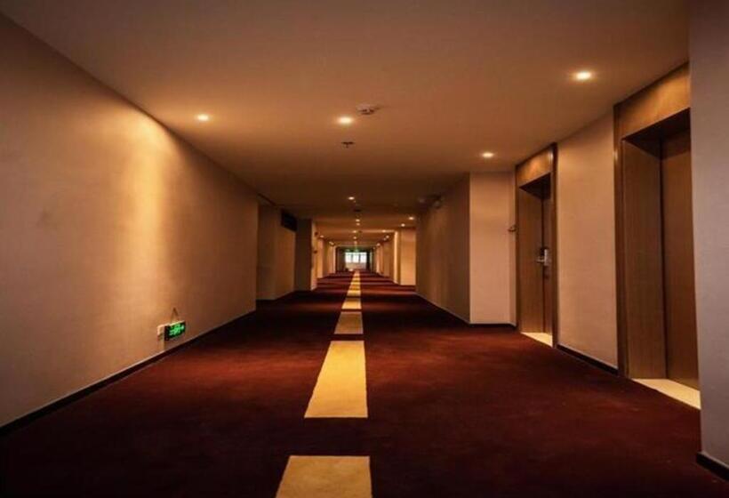 Отель Jtour Inn Foshan Xingui Commercial Plaza