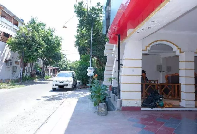 ホテル Welirang Syariah