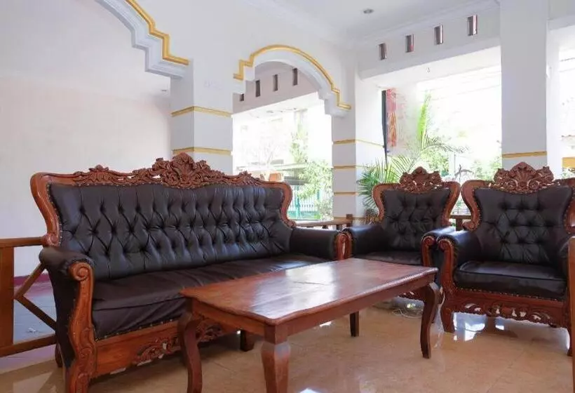 ホテル Welirang Syariah