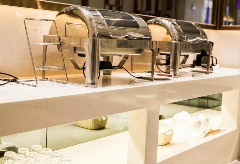 Lavande Hotels Wuhan Caidiao Changfu Business Center