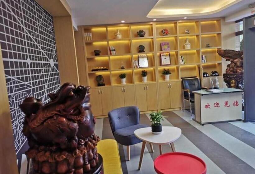 Thank Inn Plus Hotel Xinjiang Urumqi Tianshan District Bingtuan Erzhong