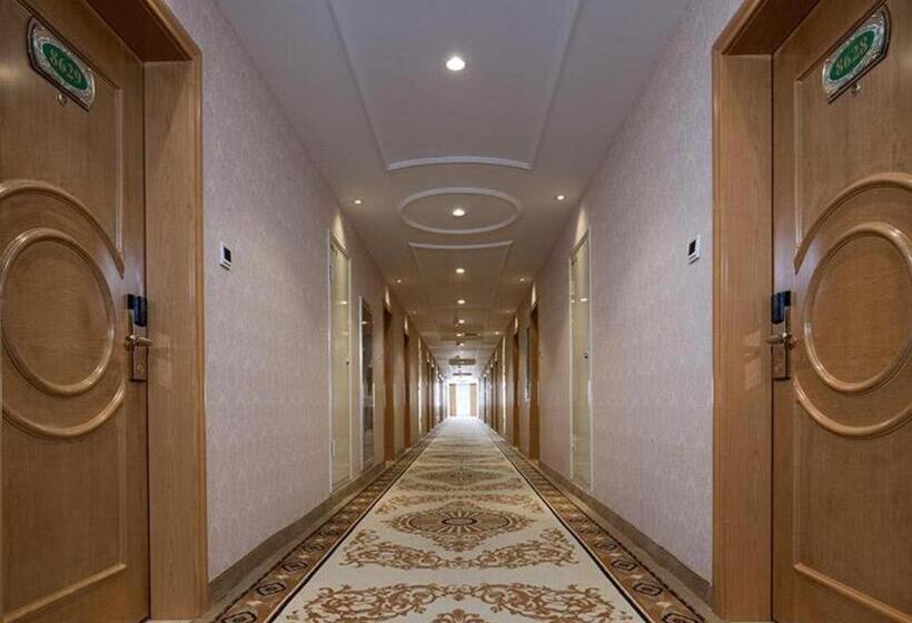 Vienna Hotel Inner Mongolia Hohhot Railway Station Gongzhufu Metro Station