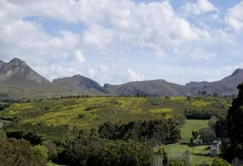 ホテル Kleinwatervalplaas Farm Stay Accomodation