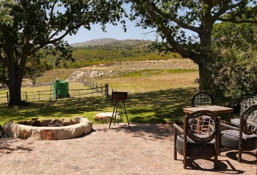 ホテル Kleinwatervalplaas Farm Stay Accomodation