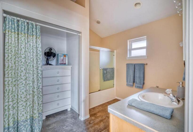 پانسیون Kathy S Westside Perch