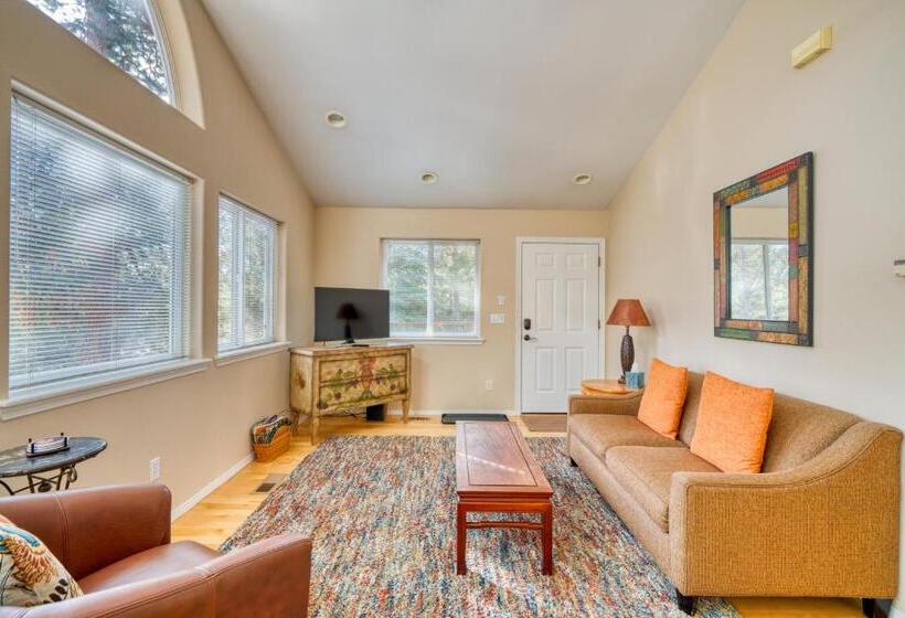 پانسیون Kathy S Westside Perch