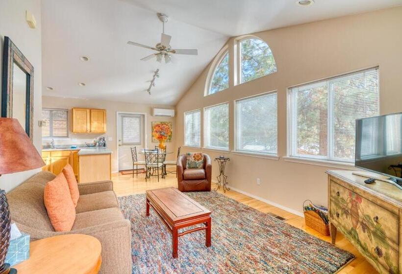 پانسیون Kathy S Westside Perch