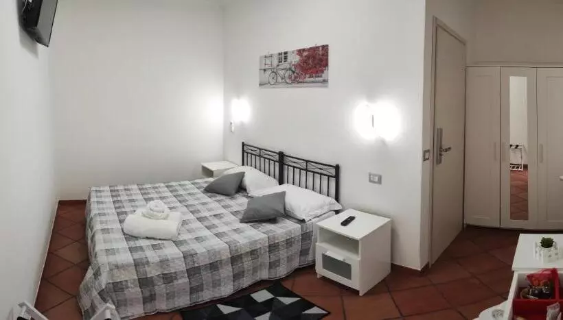 پانسیون Royal House Fiumicino
