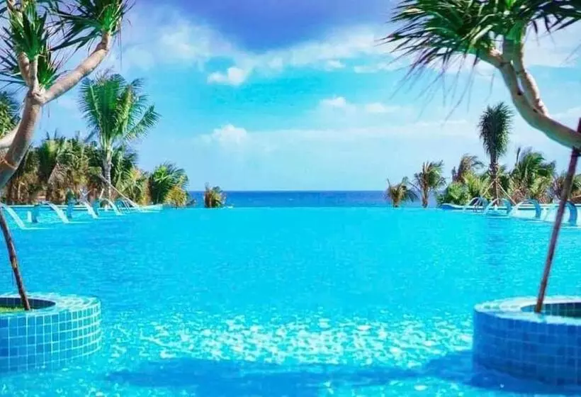 Seaview Cam Ranh Nha Trang Near Airporrt