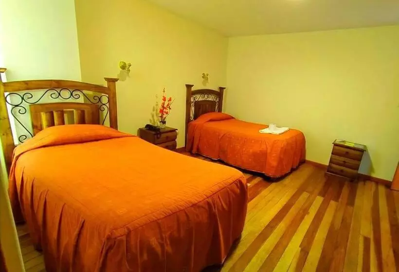 Otel Espinar Plaza