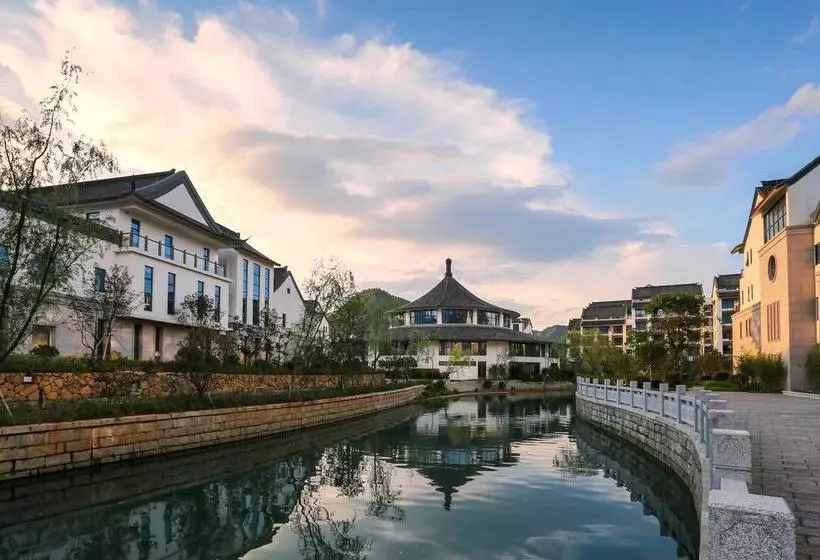 Anji Spring Alpha Resort