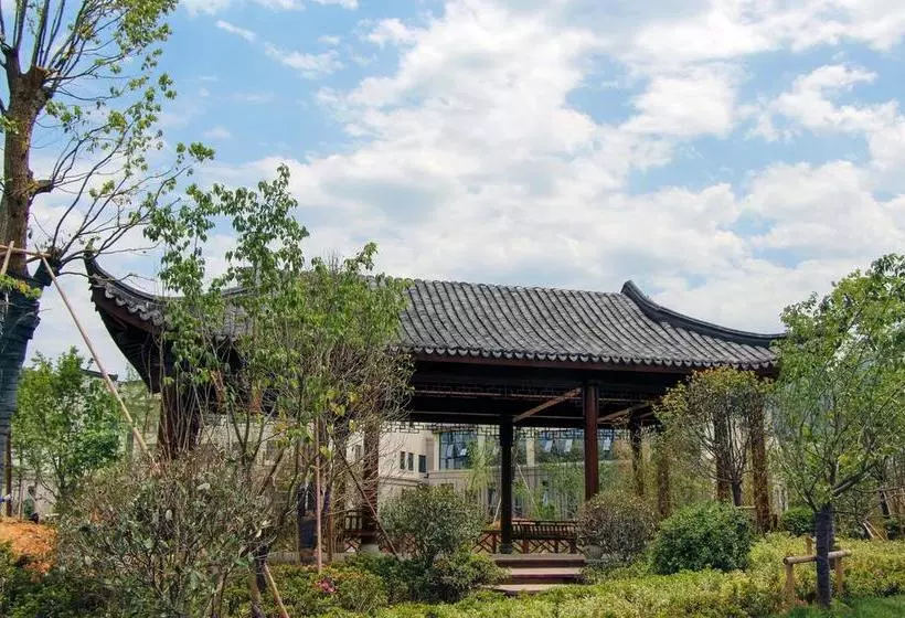 Anji Spring Alpha Resort