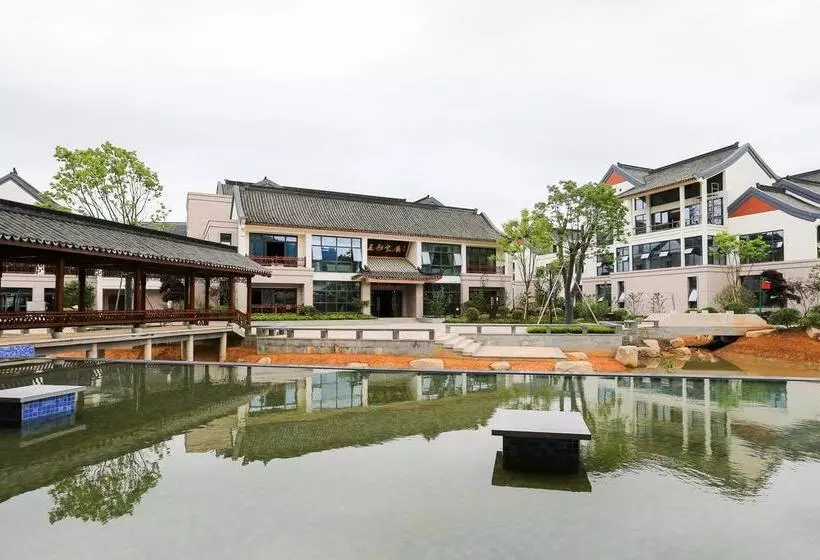 Anji Spring Alpha Resort