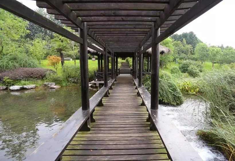 Hotelli Hangzhou West Lake Teavilla.bamboo