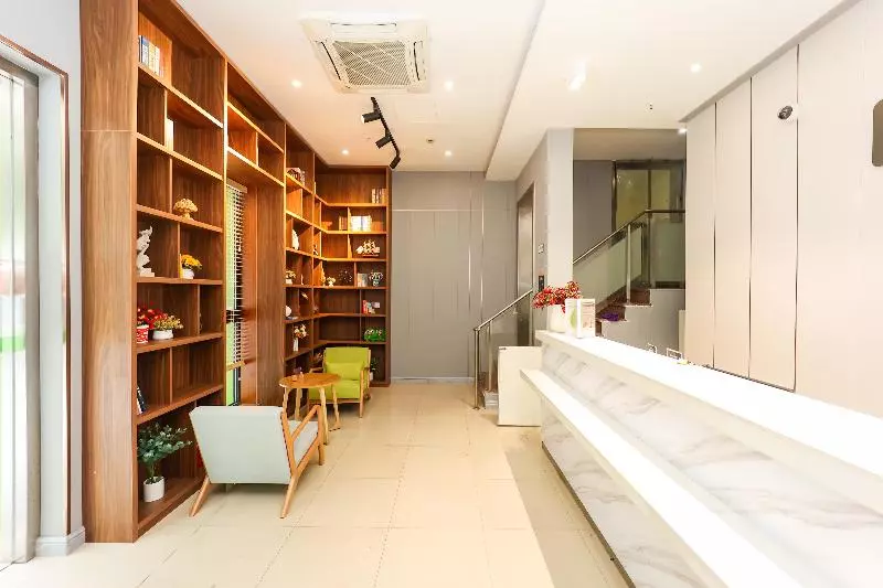 ホテル Hi Inn Shanghai Songjiang Baichi