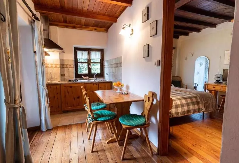ホテル Residence Lago Laux