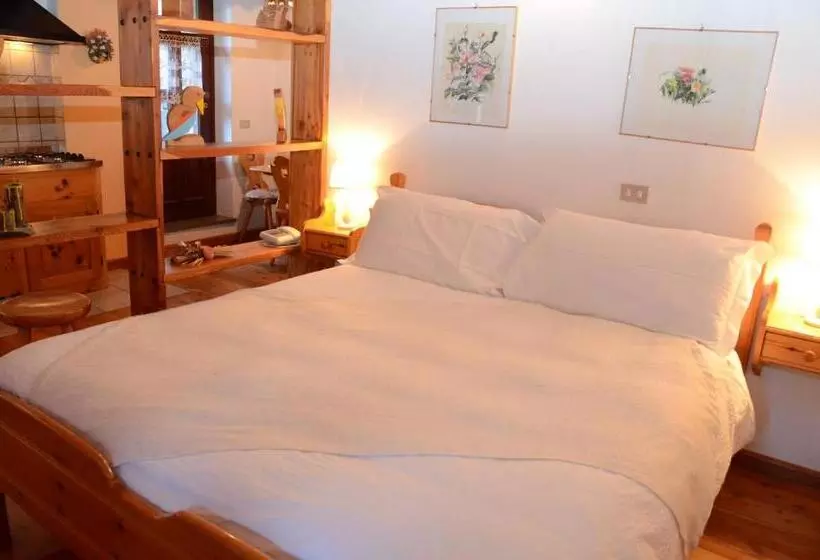 ホテル Residence Lago Laux