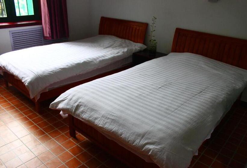 Otel Jinan Mountain And Sea Culture