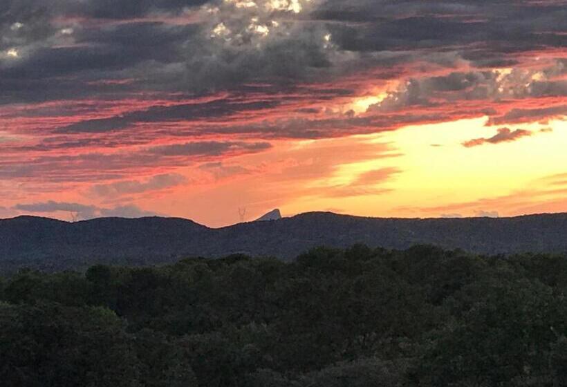 Mas De La Rivoire B&b