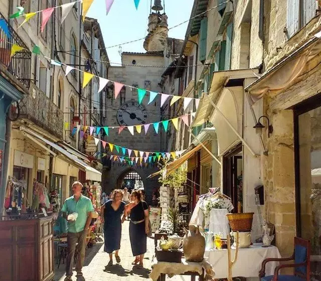 Mas De La Rivoire B&b