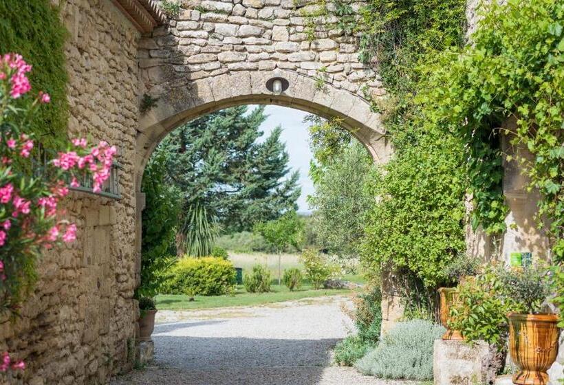 Mas De La Rivoire B&b