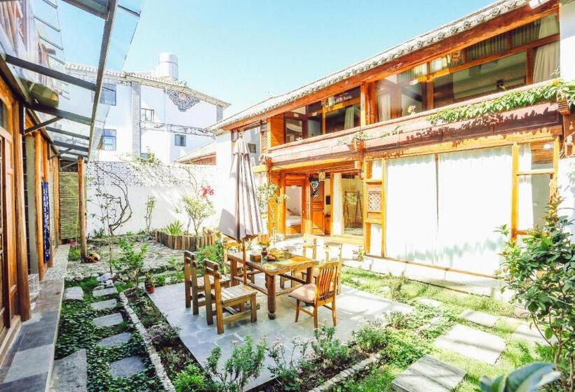 호스텔 Cabin 7 Inn