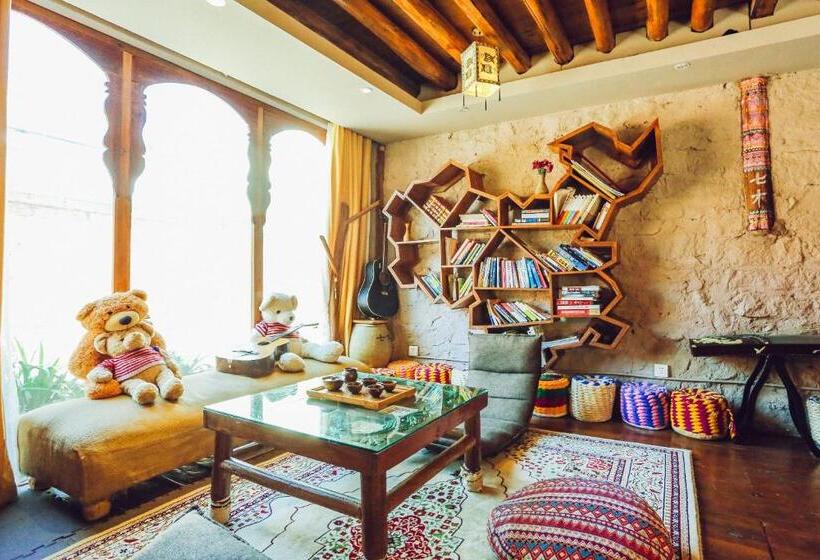 호스텔 Cabin 7 Inn