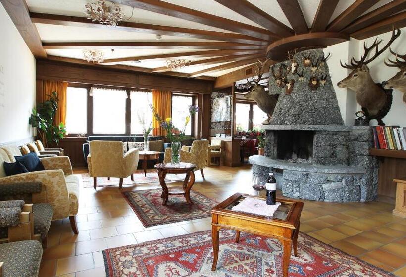 בית מלון כפרי Cardo