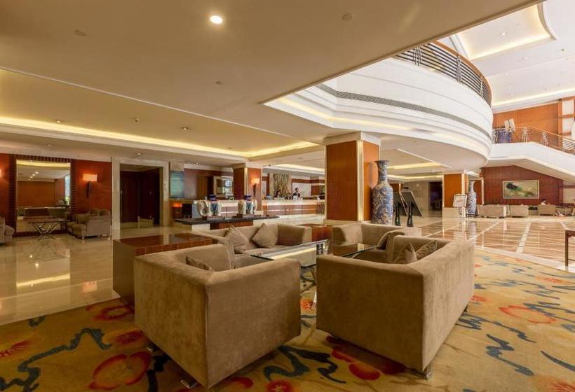 בית מלון כפרי The Lotus Villa