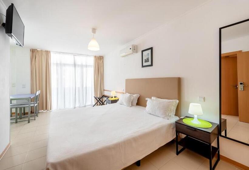 Apartamentos Mirante Da Rocha