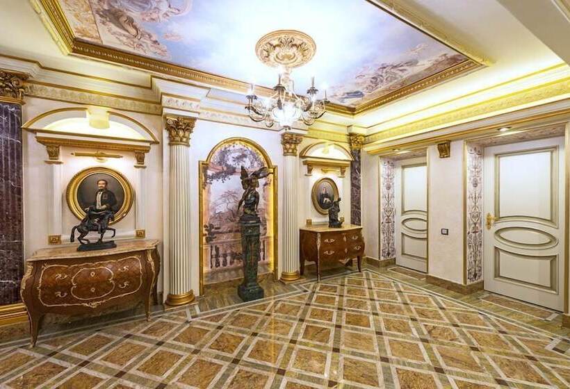 Boutique Hotel Turgenev