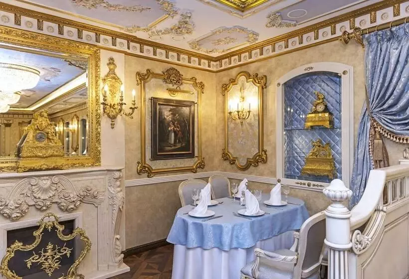 Boutique Hotel Turgenev