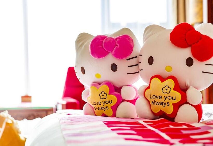 Отель Imperial Palace