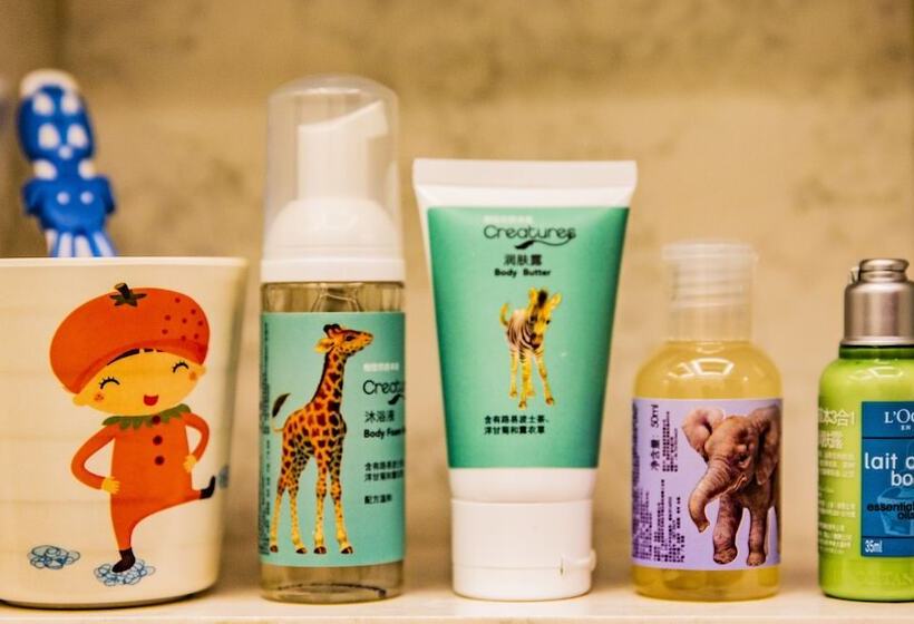 Отель Imperial Palace