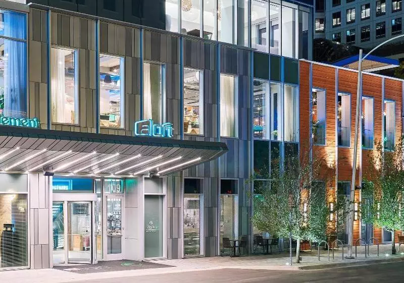 ホテル Element Austin Downtown