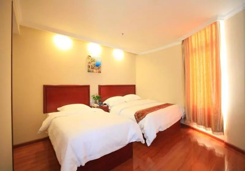 ホテル Greentree Inn Liaoning Dalian Railway Station South Shengli Square Express