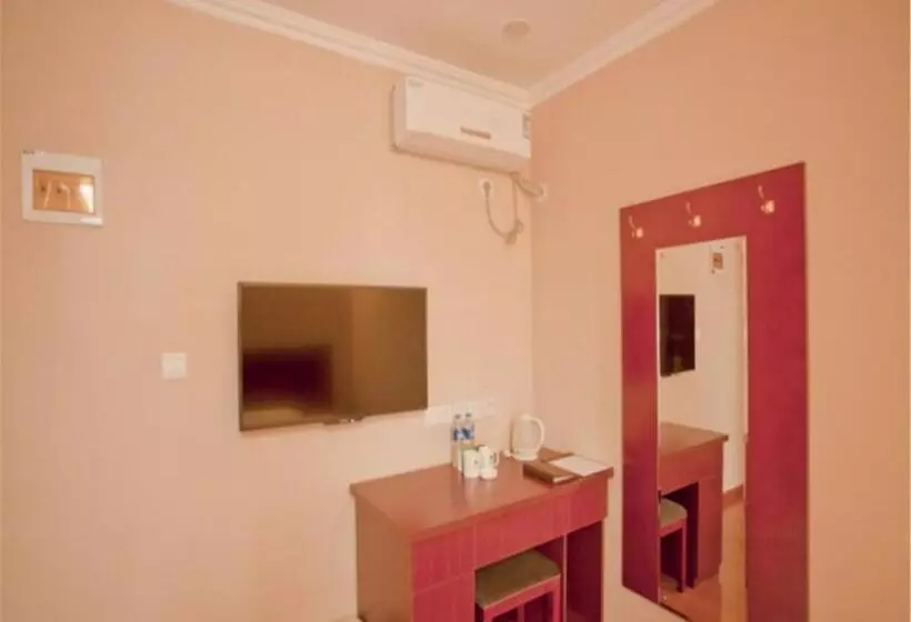 ホテル Greentree Inn Liaoning Dalian Railway Station South Shengli Square Express