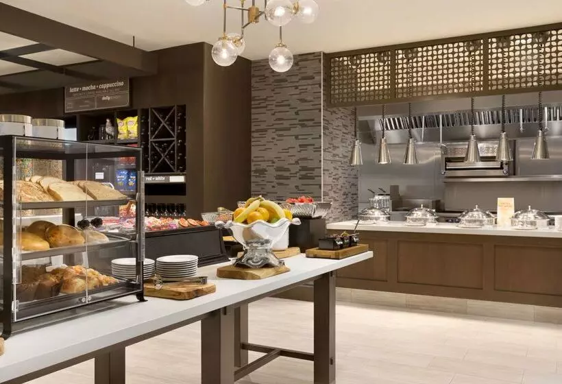 Hotelli Hilton Garden Inn Lompoc
