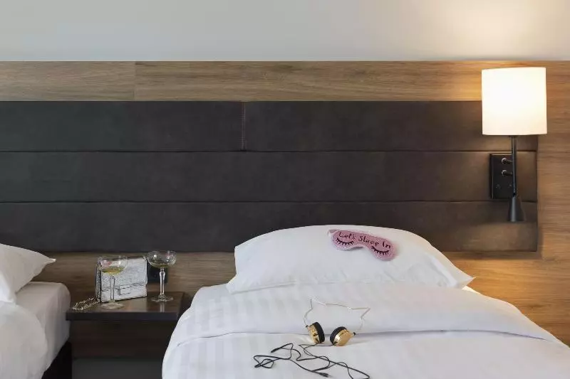 Hotelli Moxy Stuttgart Airport/messe
