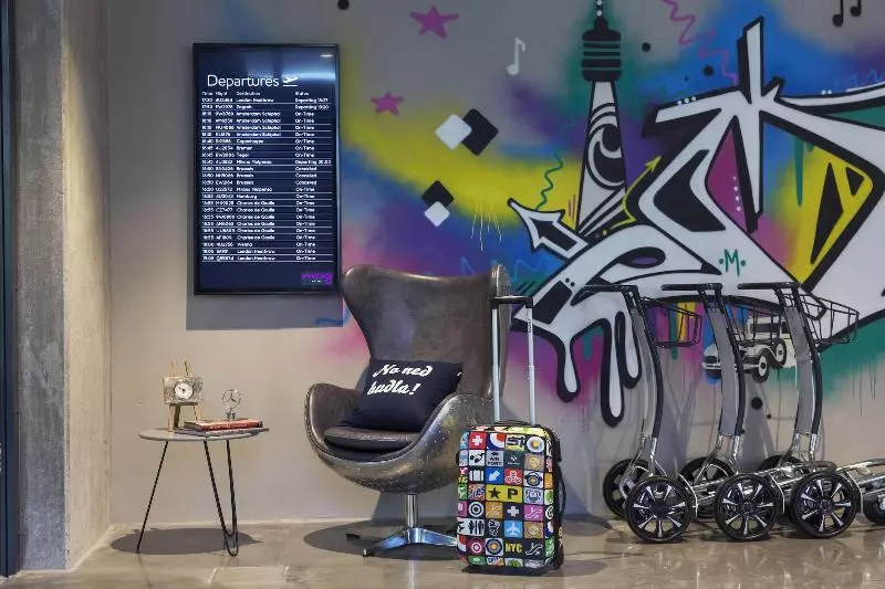 Hotelli Moxy Stuttgart Airport/messe