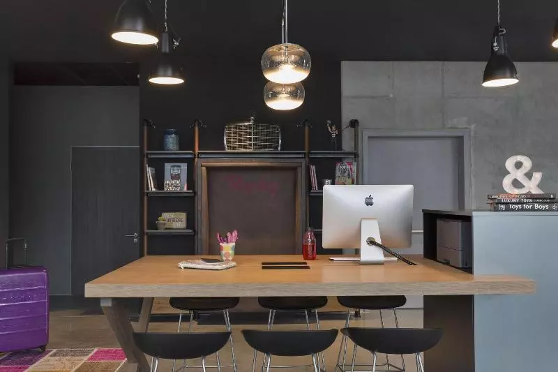 Hotelli Moxy Stuttgart Airport/messe