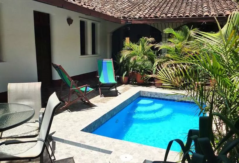 تختخواب و صبحانه Casa Silas Granada Nicaragua