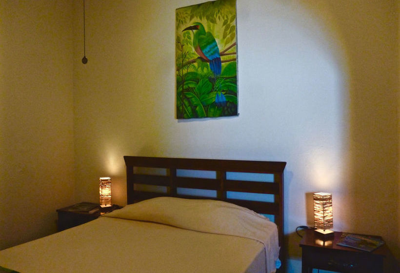 تختخواب و صبحانه Casa Silas Granada Nicaragua